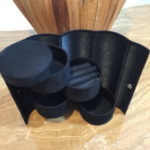 🆕Travel Jewelry Case Black Faux Suede
